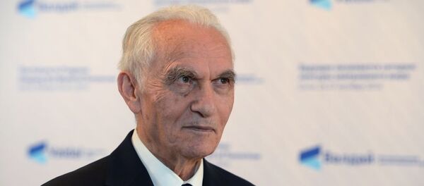 土耳其前外长:新冠疫情不会结束全球化 中国将在中美对抗中占据更有利地位 土耳其前外长:新冠疫情不会结束全球化 中国将在中美对抗中占据更有利地位 - 俄罗斯卫星通讯社