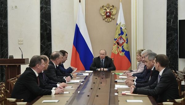 普京召集联邦安全委员会会议商讨对俄边境侦察问题 - 俄罗斯卫星通讯社