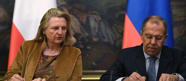 俄外長：美撥款給夥伴們抵御俄影響力是試圖收買他們 - 俄羅斯衛星通訊社