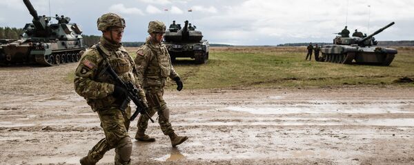 Американские солдаты на учениях НАТО в городе Ожиш, Польша Американские солдаты на учениях НАТО в городе Ожиш, Польша - 俄罗斯卫星通讯社