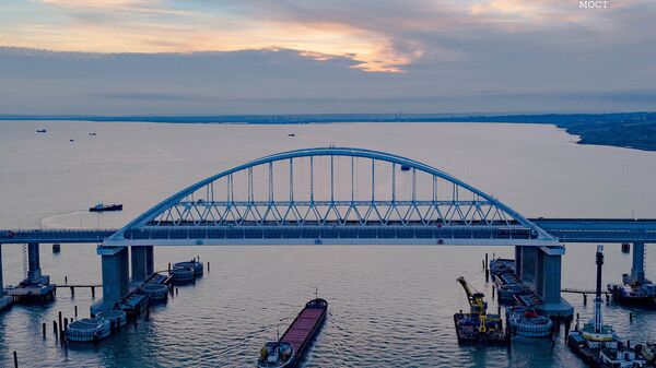 俄杜马议员称克里米亚大桥坚不可摧 - 俄罗斯卫星通讯社