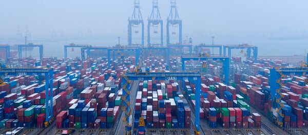 中國外交部： 美威脅加徵新關稅只會使中美達成經貿協議的路途更為漫長 - 俄羅斯衛星通訊社