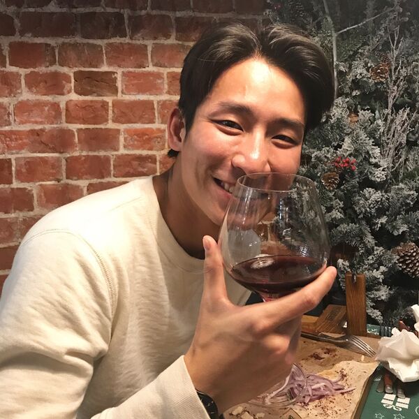 招景怡品嘗俄餐 - 俄羅斯衛星通訊社