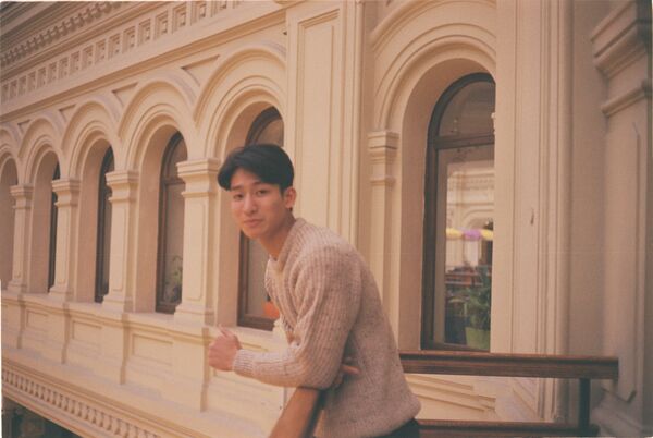 招景怡在俄羅斯國家古姆百貨商場 - 俄羅斯衛星通訊社