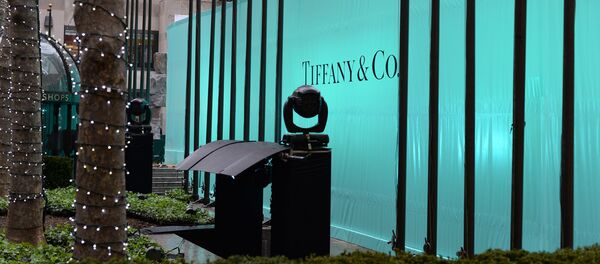 蒂芙尼刪帖 因以手遮眼照被認為支持香港抗議者 - 俄羅斯衛星通訊社