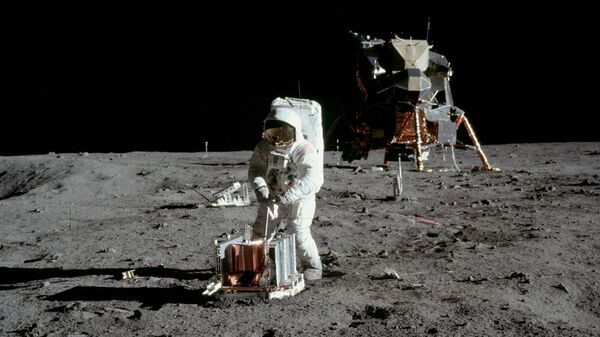 Базз Олдрин на поверхности Луны - 俄羅斯衛星通訊社