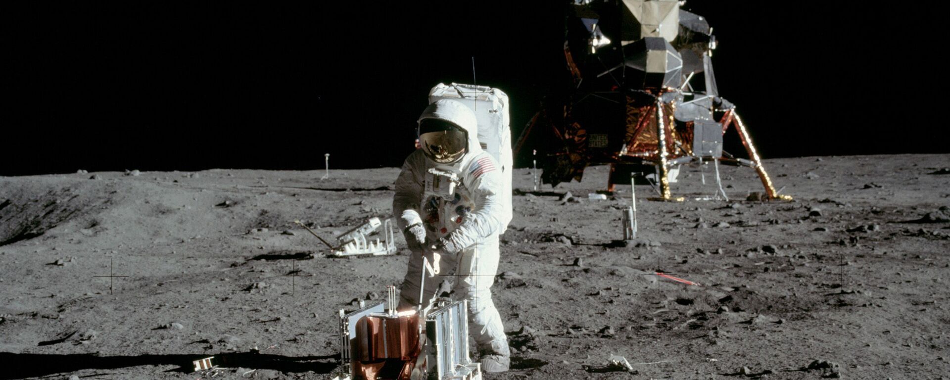Базз Олдрин на поверхности Луны - 俄罗斯卫星通讯社, 1920, 16.11.2021
