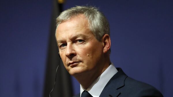 法财政部长：法国冻结220亿欧元俄联邦中央银行资产 - 俄罗斯卫星通讯社