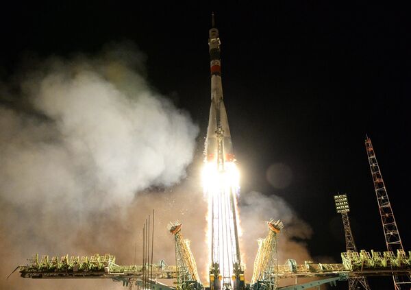 发射载人飞船联盟号MS-12 - 俄罗斯卫星通讯社