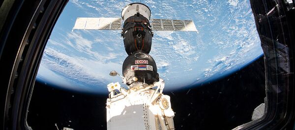 Корабль Союз МС-12 пристыкованный к МКС - 俄罗斯卫星通讯社