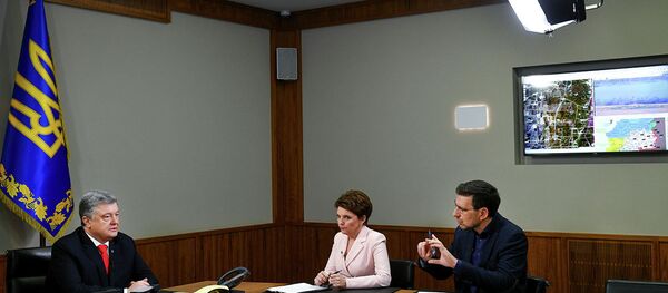  乌总统波罗申科向记者展示对欧洲具有划时代意义的房间 - 俄罗斯卫星通讯社