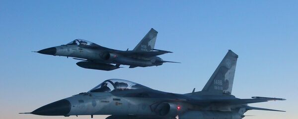 Китай ВВС - 俄罗斯卫星通讯社