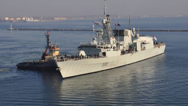 Фрегат Военно-морских сил Канады HMCS Toronto в порту Одессы, Украина - 俄罗斯卫星通讯社