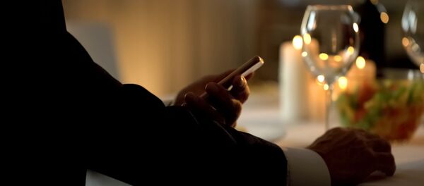 科学家：三分之一女性赴约为蹭饭 - 俄罗斯卫星通讯社