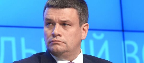 列昂尼德∙佩圖霍夫 - 俄羅斯衛星通訊社