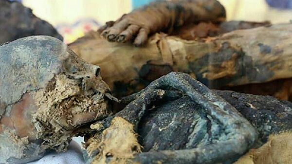 埃及發現托勒密王朝時期的一對夫妻墓 埃及發現托勒密王朝時期的一對夫妻墓 - 俄羅斯衛星通訊社