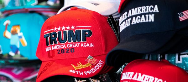 Trump 2020 caps are seen on display at a souvenir vendor in Washington - 俄罗斯卫星通讯社