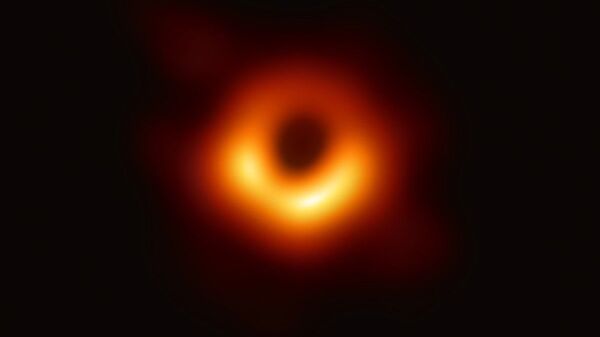 科學家發現132億光年外迄今最遙遠黑洞 - 俄羅斯衛星通訊社