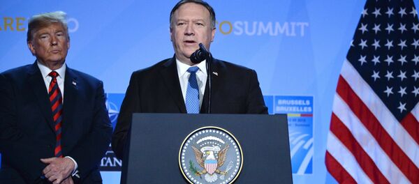 Президент США Дональд Трамп и государственный секретарь США Майк Помпео - 俄罗斯卫星通讯社