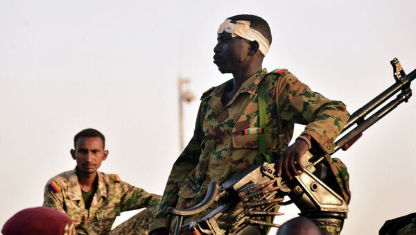據蘇丹軍方消息人士稱，策劃發動政變的軍人曾被長期監視，因此他們一開始採取實際行動就被拘留了。 - 俄羅斯衛星通訊社