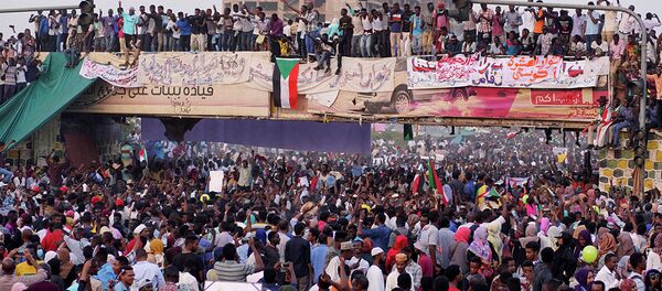 苏丹多家电视台称很快将播出苏丹国防部发言人有关国内局势的声明 - 俄罗斯卫星通讯社