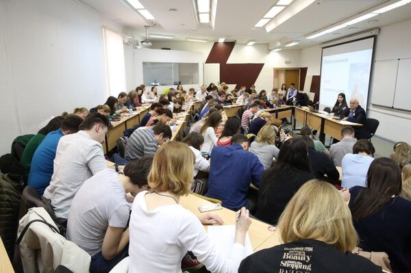 教室上课 - 俄罗斯卫星通讯社