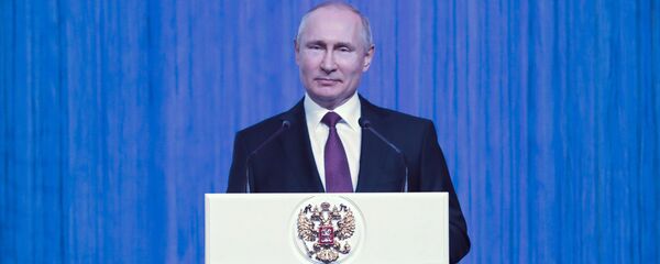 Путин: в борьбе с коррупцией и организованной преступностью нужно действовать решительно - 俄羅斯衛星通訊社