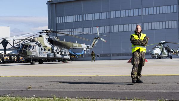 捷克计划将新一批武装直升机移交乌克兰 - 俄罗斯卫星通讯社