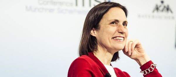 菲奥娜∙希尔 - 俄罗斯卫星通讯社