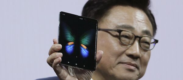 Презентация Samsung Galaxy Fold в Сан-Франциско - 俄羅斯衛星通訊社
