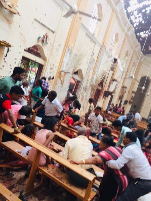 斯里兰卡宾馆和教堂爆炸的死亡人数已达160人 斯里兰卡宾馆和教堂爆炸的死亡人数已达160人 - 俄罗斯卫星通讯社