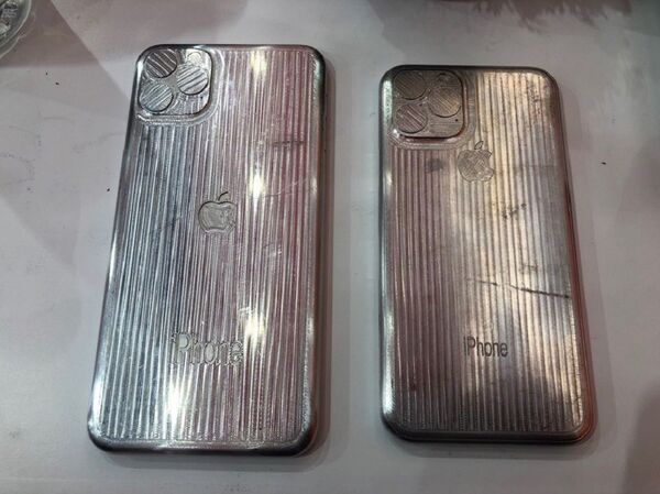 新款苹果手机模型首次在网络上展示 新款苹果手机模型首次在网络上展示 - 俄罗斯卫星通讯社