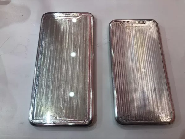 新款蘋果手機模型首次在網絡上展示 新款蘋果手機模型首次在網絡上展示 - 俄羅斯衛星通訊社