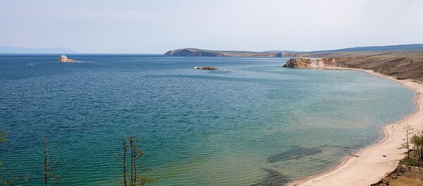 媒体：伊尔库茨克州洪水或摧毁贝加尔湖生态系统 - 俄罗斯卫星通讯社