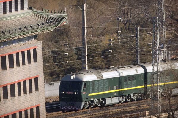 朝鲜最高领导人金正恩的专列现身北京火车站。 - 俄罗斯卫星通讯社
