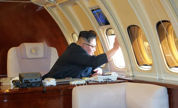 朝鮮最高領導人金正恩搭乘專機離開北京前。 朝鮮最高領導人金正恩搭乘專機離開北京前。 - 俄羅斯衛星通訊社