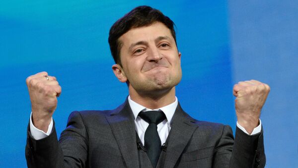 乌克兰中央选举委员会正式宣布，泽连斯基赢得总统大选 - 俄罗斯卫星通讯社
