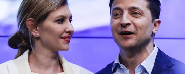 媒体：泽连斯基的妻子低价在克里米亚购得房产 - 俄罗斯卫星通讯社