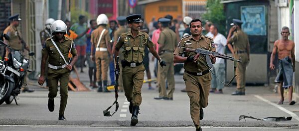 媒體：斯里蘭卡在檢查一輛可疑摩托時實施控制爆炸 - 俄羅斯衛星通訊社