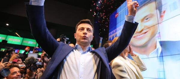 习近平致电祝贺泽连斯基当选乌克兰总统 - 俄罗斯卫星通讯社