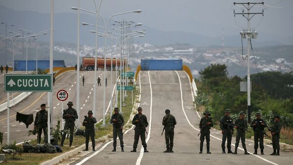 Военнослужащие армии Венесуэлы на границе с Колумбией - 俄羅斯衛星通訊社