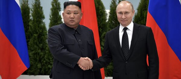 主要声明和“幕后”花絮：弗拉基米尔•普京和金正恩会晤的最佳瞬间 - 俄罗斯卫星通讯社