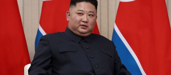 Ким Чен Ын во время встречи с Владимиром Путиным в кампусе ДВФУ во Владивостоке - 俄羅斯衛星通訊社