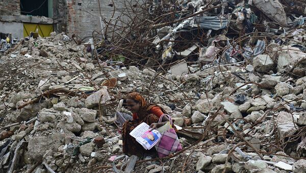 孟加拉国一大楼坍塌时救人的学生自杀身亡 - 俄罗斯卫星通讯社