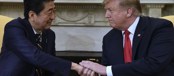 特朗普講述與安倍的會晤 - 俄羅斯衛星通訊社