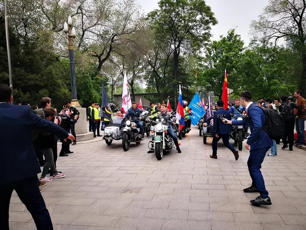 中國與俄羅斯聯合舉辦“友誼之路”摩托車騎行活動