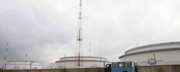 普京:“友谊”管道油品事件给俄罗斯带来严重损失 普京:“友谊”管道油品事件给俄罗斯带来严重损失 - 俄罗斯卫星通讯社