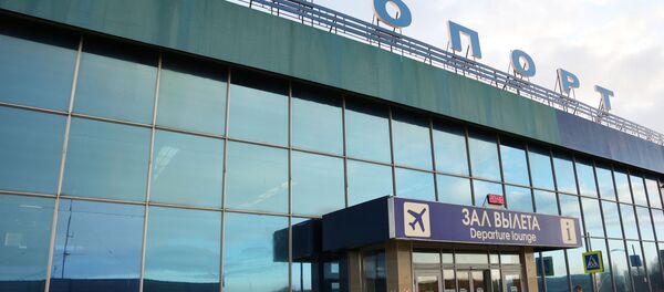 俄偵委：謝列梅捷沃機場航班客艙起煙系液壓油霧進入空調系統所致 - 俄羅斯衛星通訊社