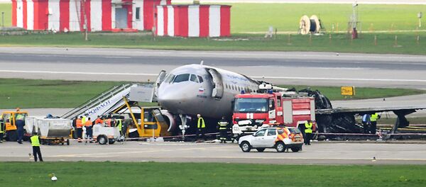 專家：空乘人員以自己的行動輓救了數十人的生命 - 俄羅斯衛星通訊社