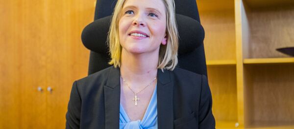 挪威卫生部长建议人们尽情抽烟喝酒吃肉 挪威卫生部长建议人们尽情抽烟喝酒吃肉 - 俄罗斯卫星通讯社